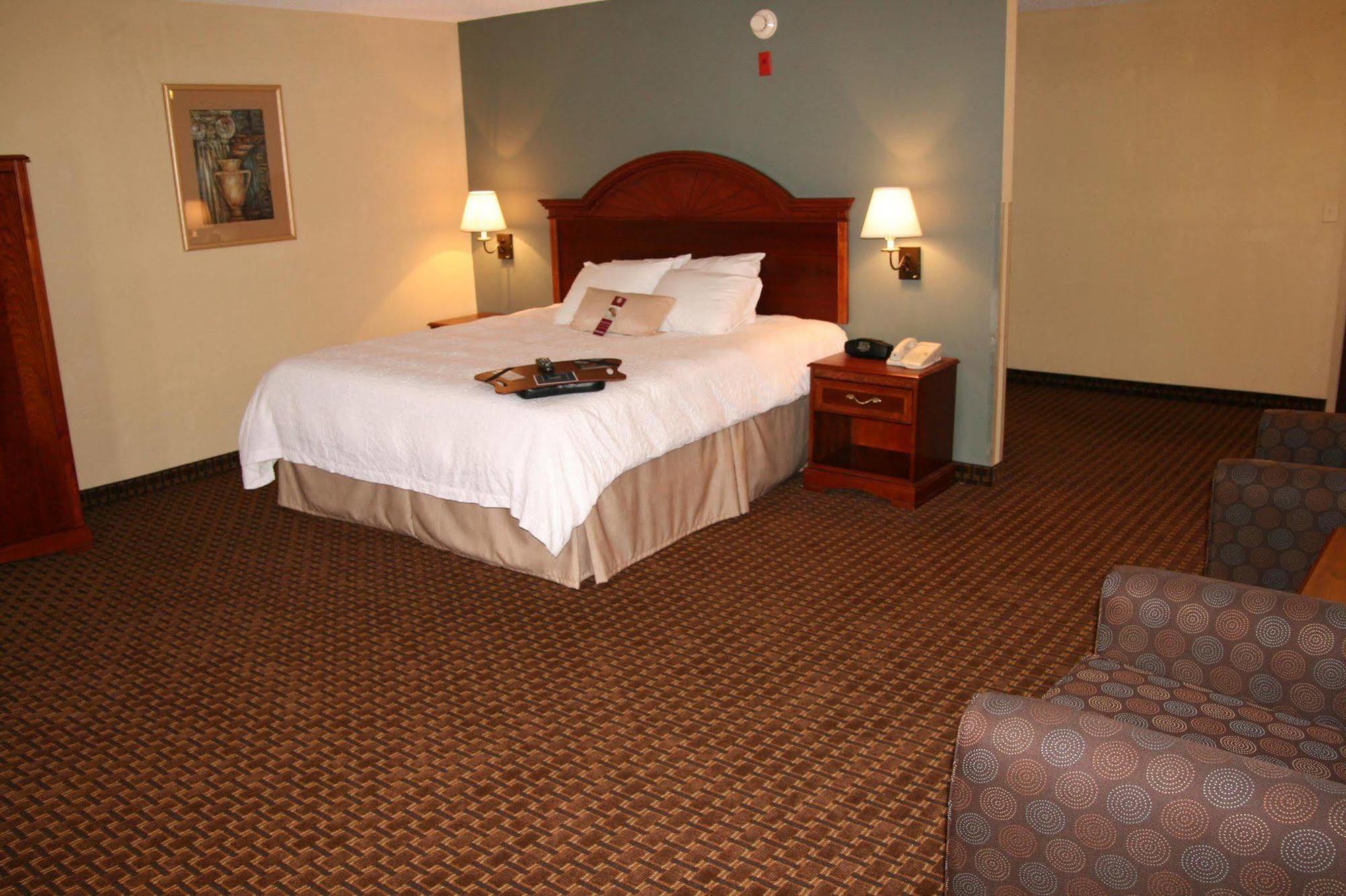 Hampton Inn Cincinnati Airport-North Hebron Стая снимка