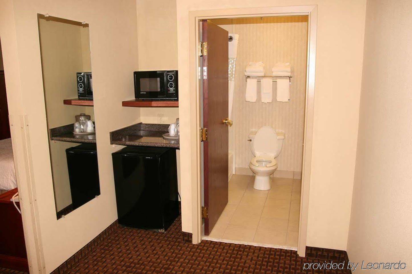 Hampton Inn Cincinnati Airport-North Hebron Стая снимка